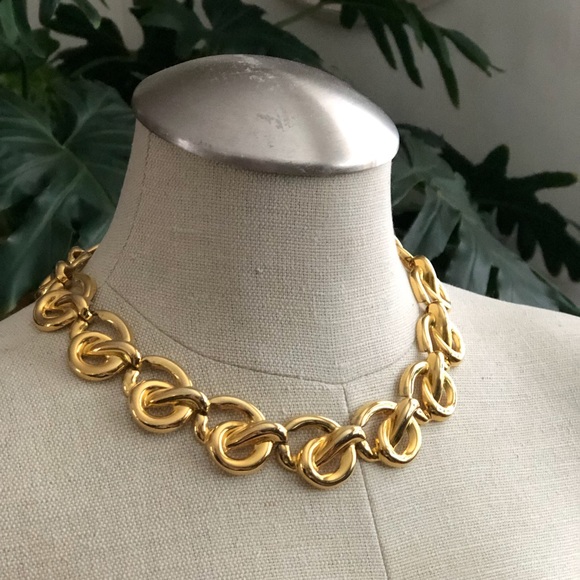 Vintage Jewelry - Vintage Gold Large Link Necklace